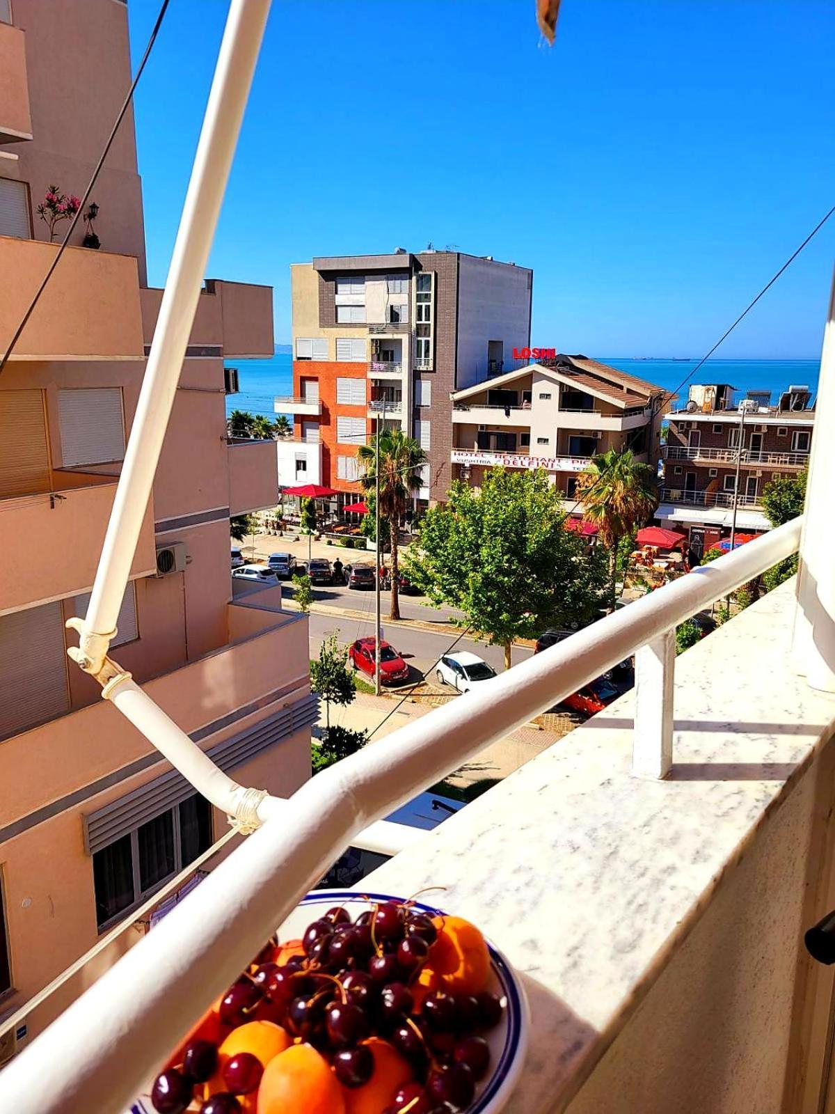 Amaris Apartment Durres Bagian luar foto