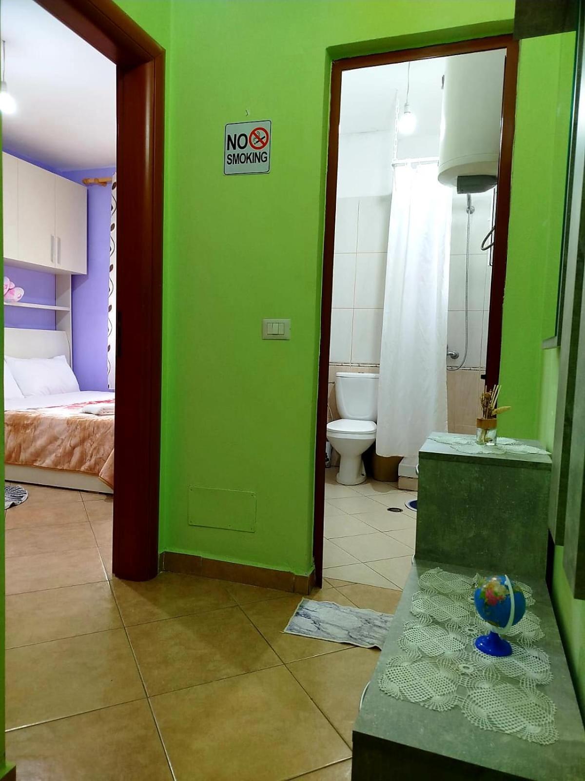 Amaris Apartment Durres Bagian luar foto
