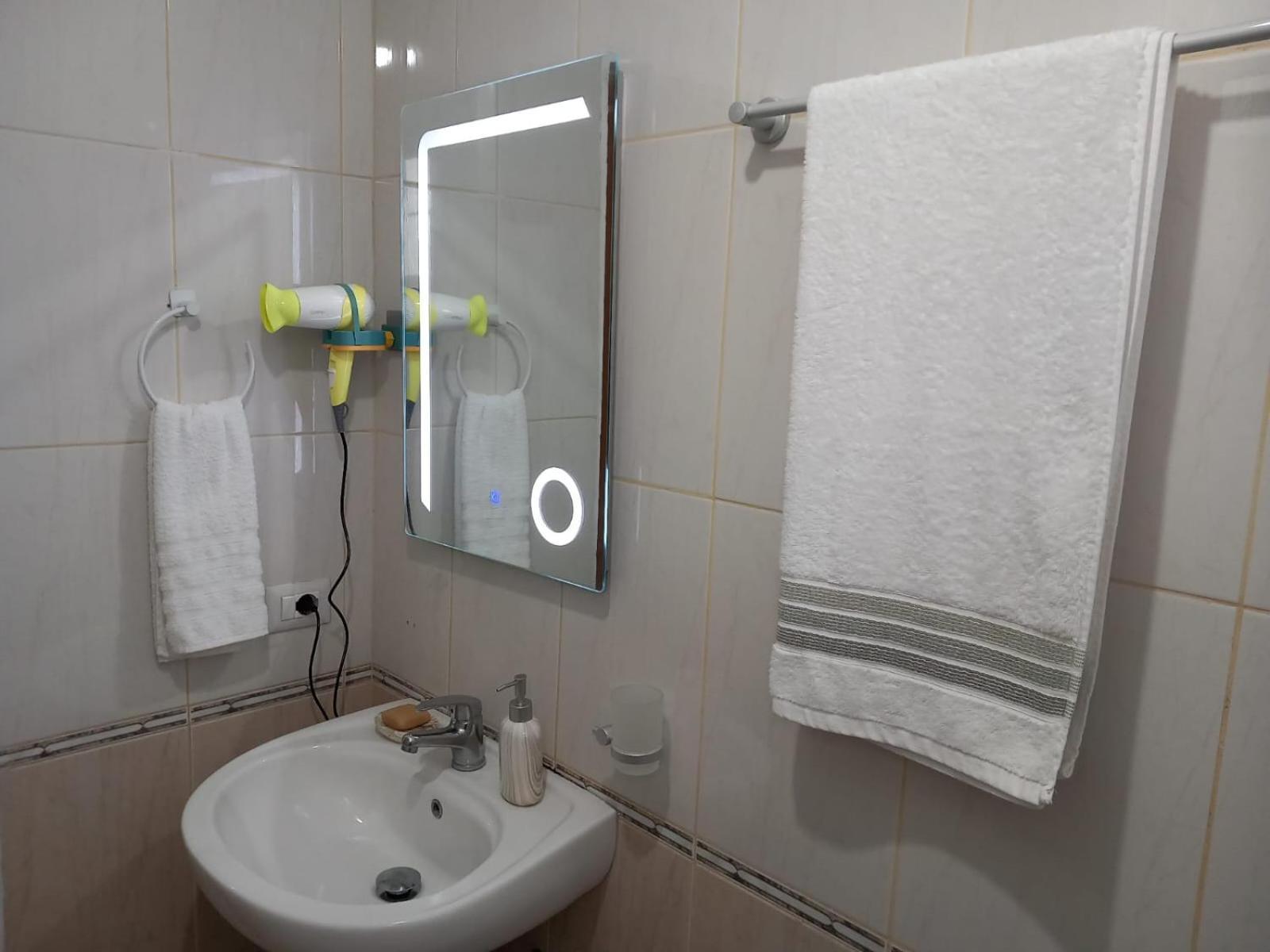 Amaris Apartment Durres Bagian luar foto